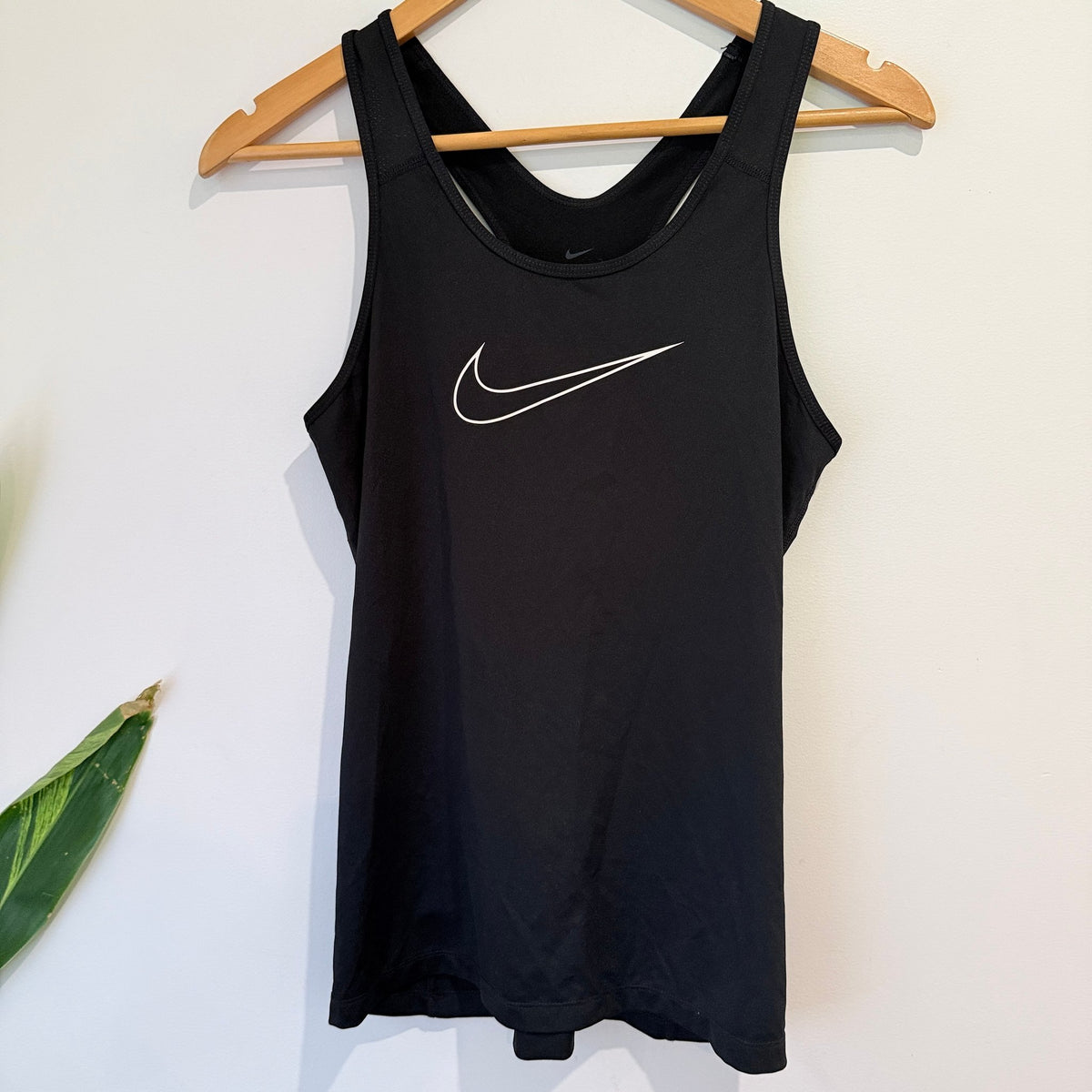 Nike Dri-FIT Black Racerback Training Tank Size S