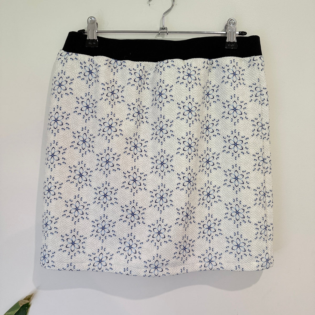 White Sun & Moon Print Textured Mini Skirt - 74cm waist