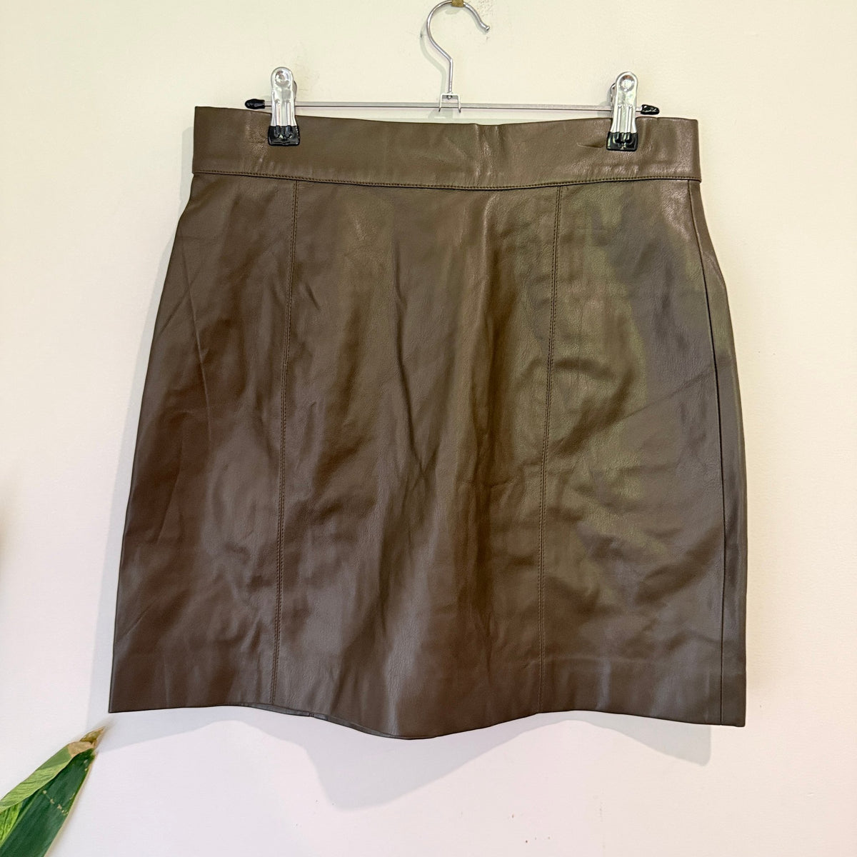 Staple the Label Khaki Faux Leather Utility Mini Skirt Size 12