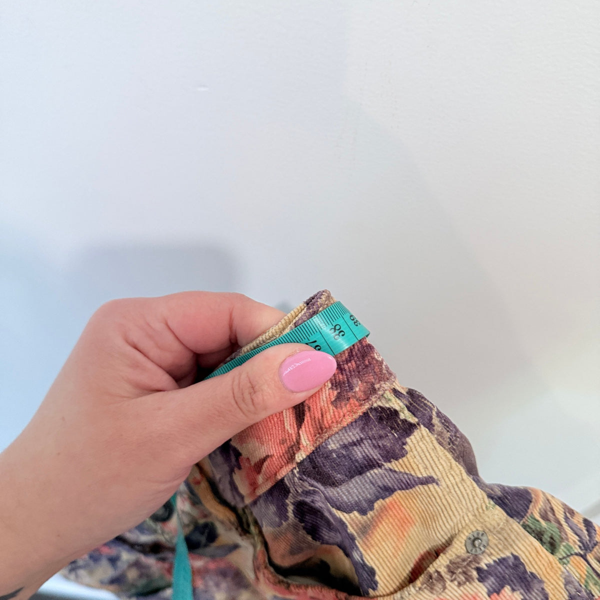 Neuw Floral Print Corduroy Mini Shorts W24