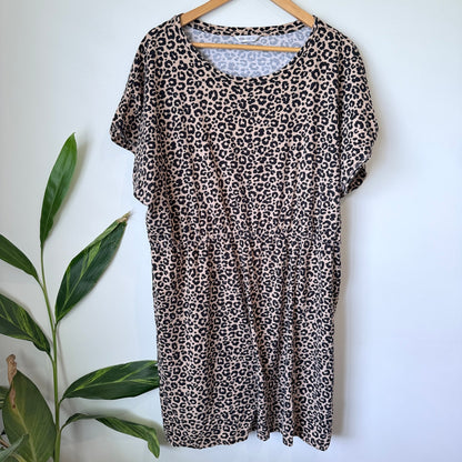 Isobelle Leopard Print Cotton T-Shirt Dress Size 22