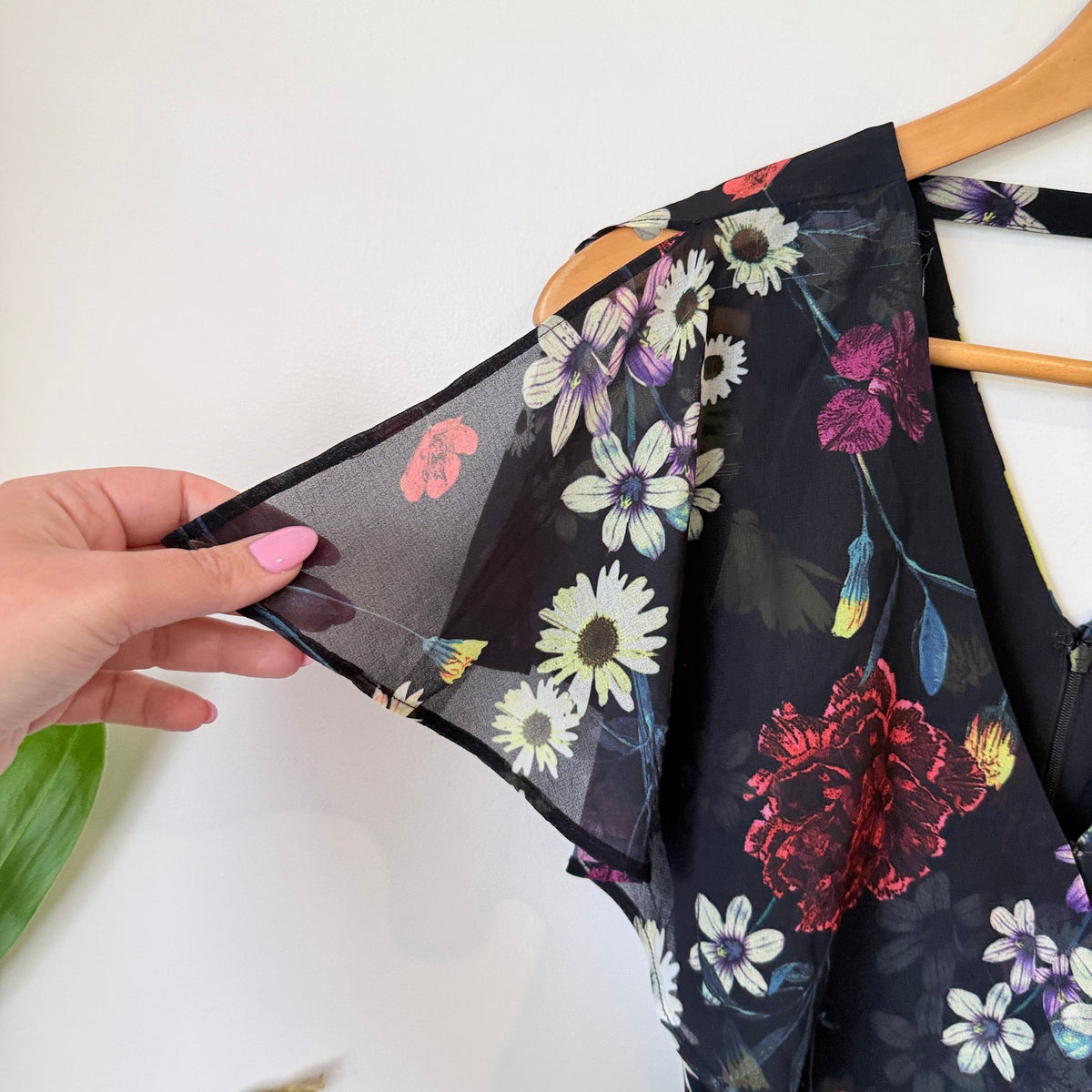 Portmans Black Floral Flutter Sleeve Wrap Midi Dress Size 6