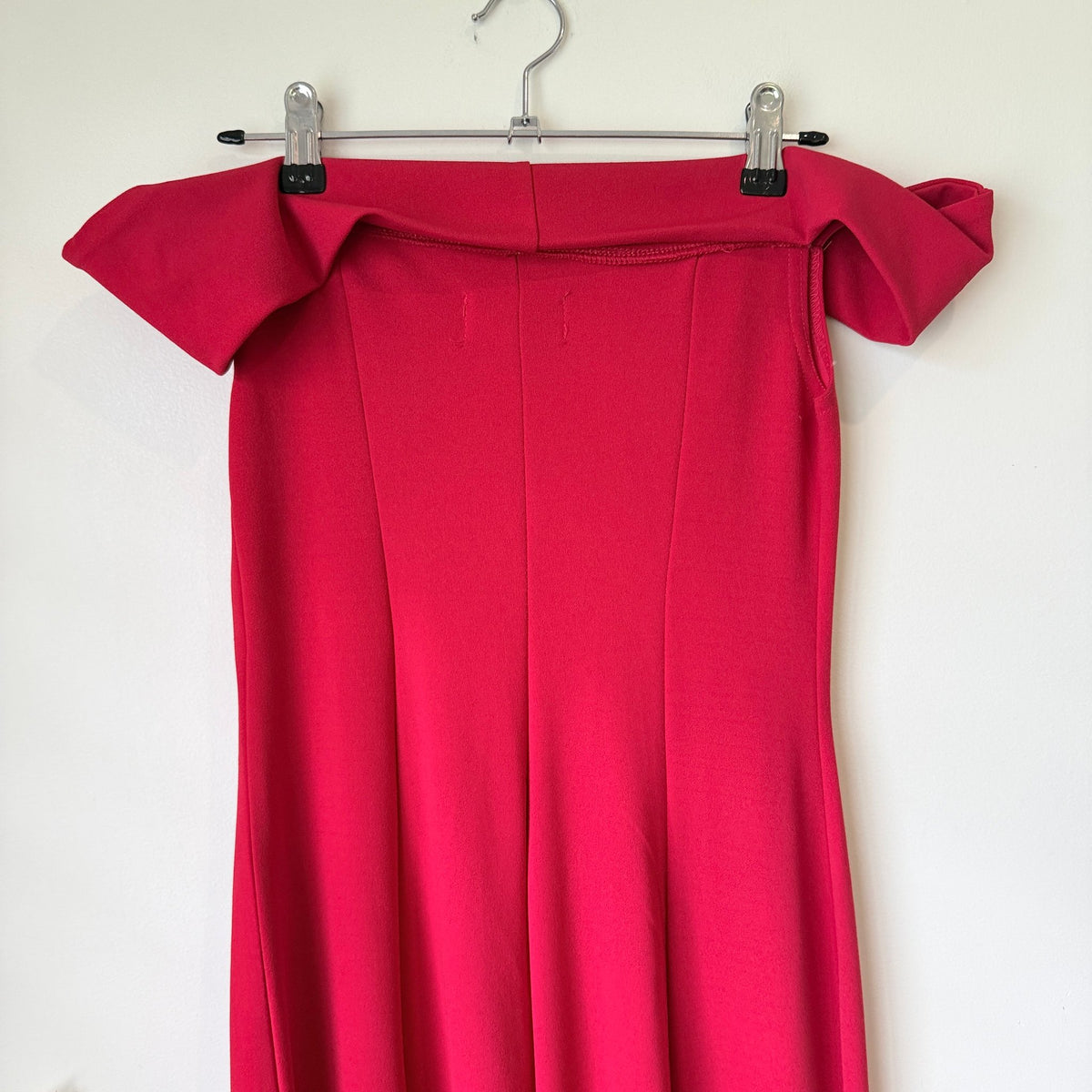 Club London Red Off Shoulder Maxi Dress Size UK 8