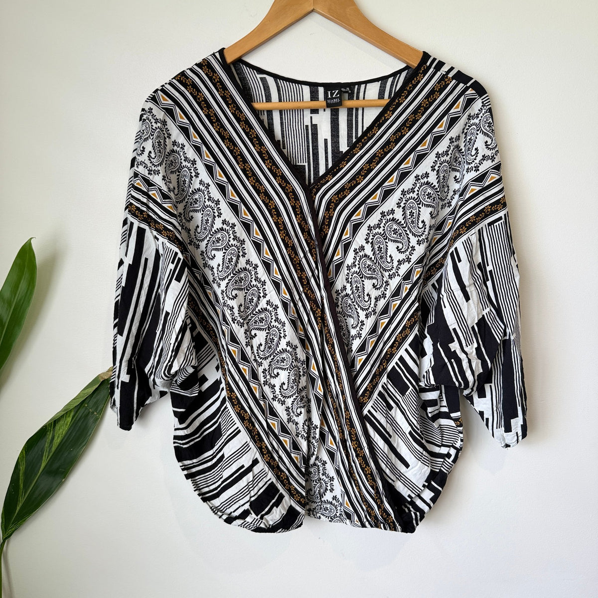 Izabel London Black & White Paisley Wrap Top Size UK 10