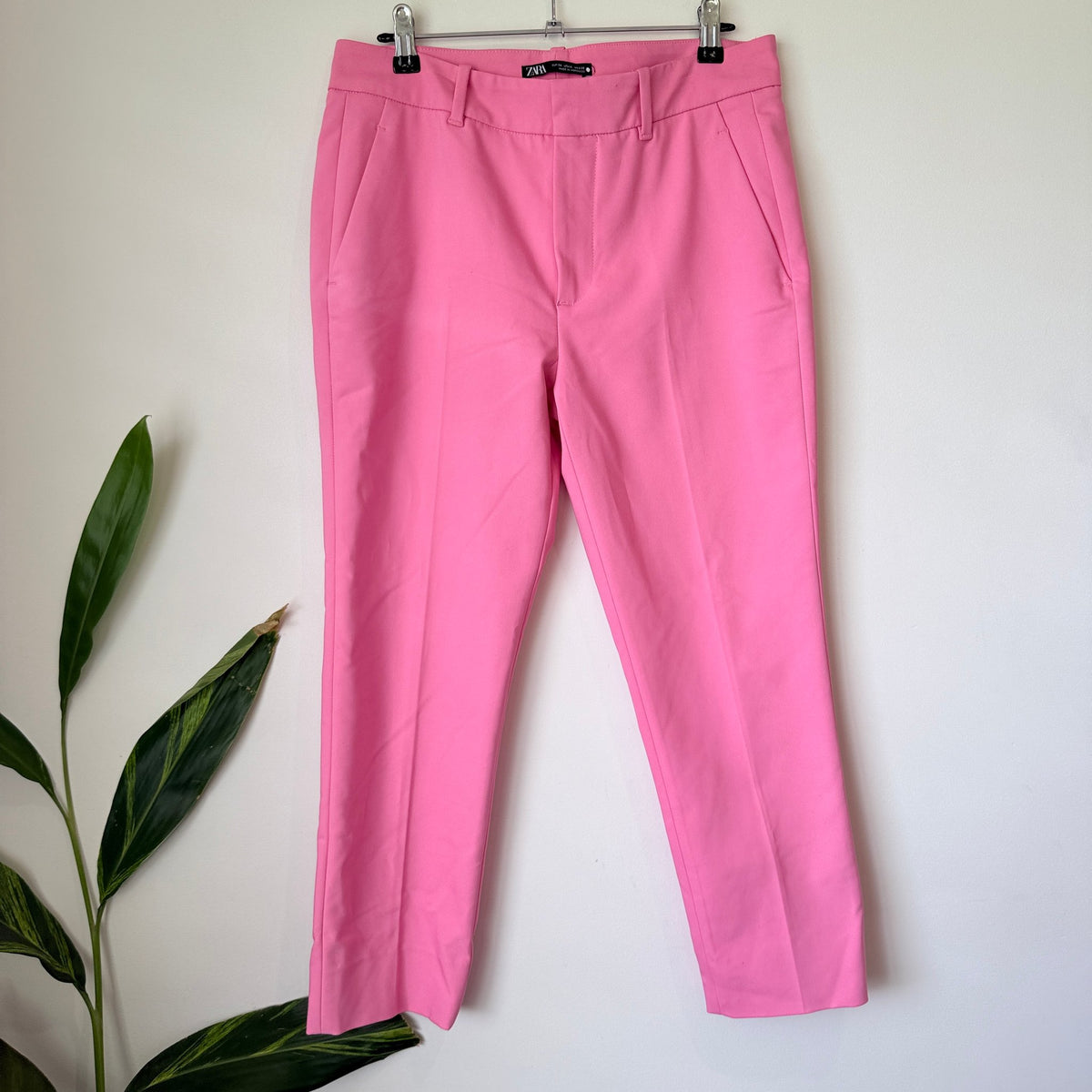 Zara Pink Cropped Tailored Pants Size 10