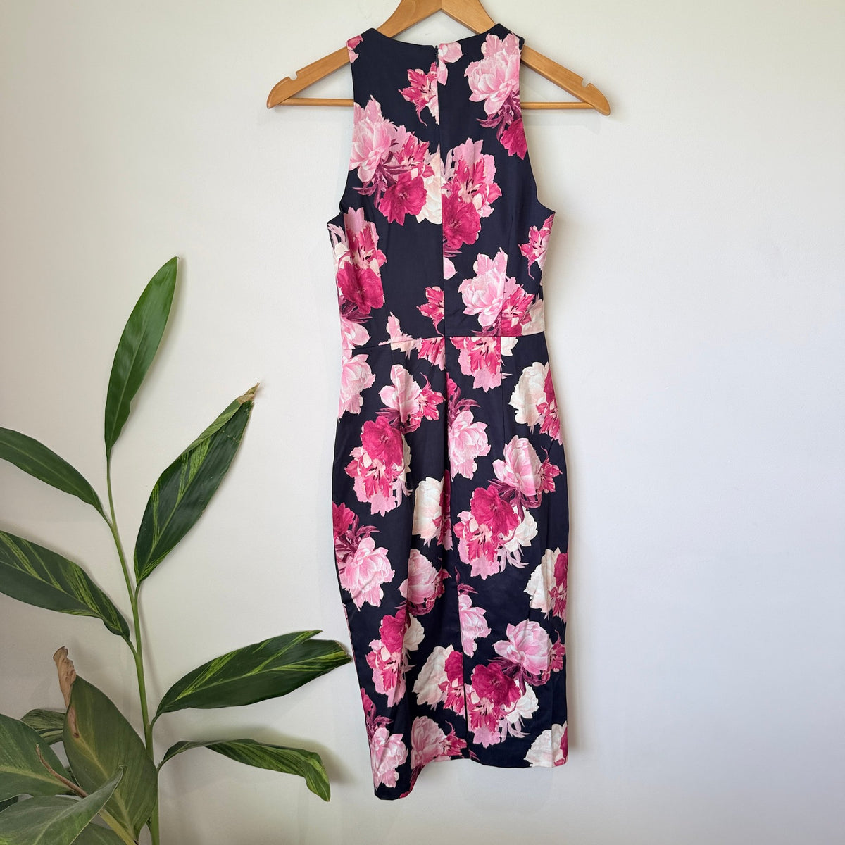 Portmans Navy & Pink Floral Sleeveless Pencil Dress Size 6