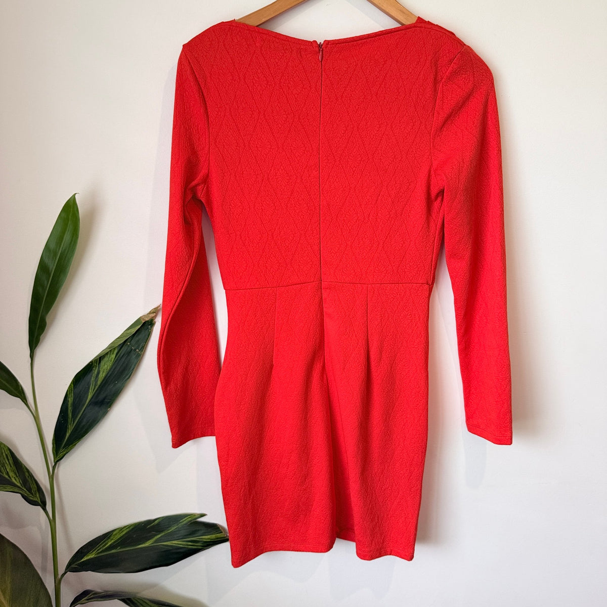 Chiffon Boutique Plunge Long Sleeve Wrap Mini Dress Size 10