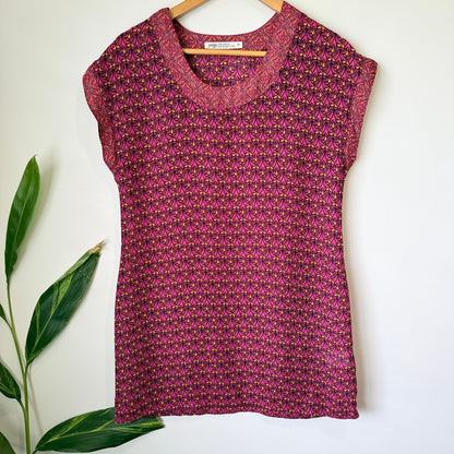 Jorge Magenta Geometric Print Cap Sleeve Top Size 10
