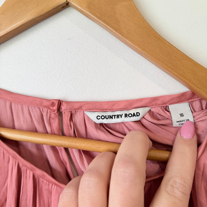 Country Road Dusty Rose Satin Pleated Neck Top Size 16