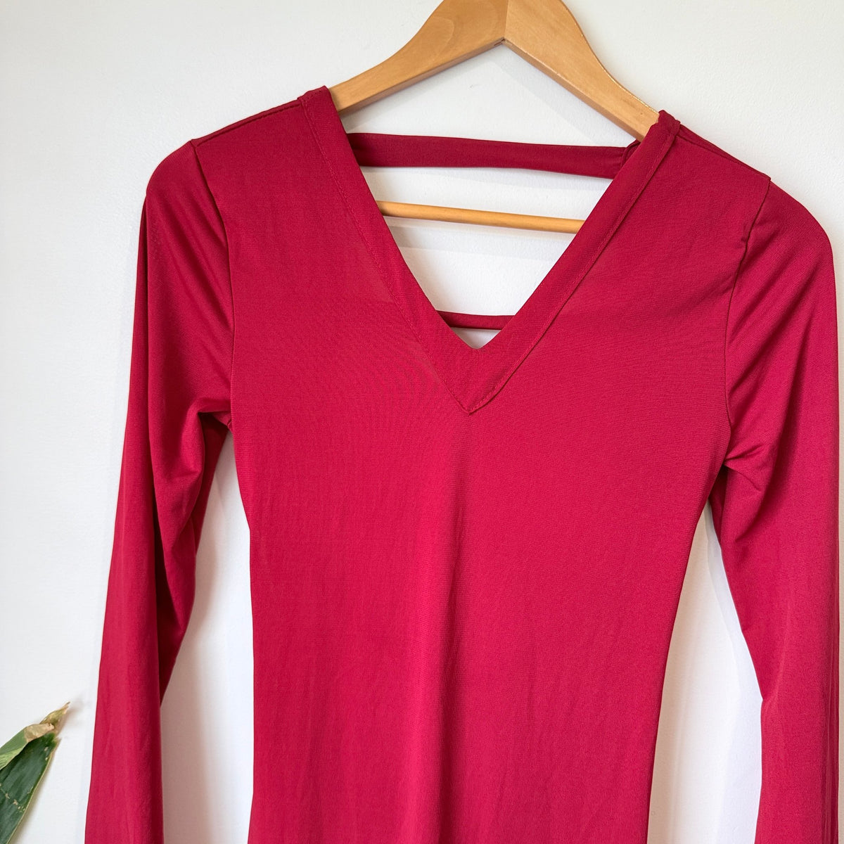 Raspberry Red Open Back Long Sleeve Bodycon Midi Dress Size U/Arm to U/Arm 37cm