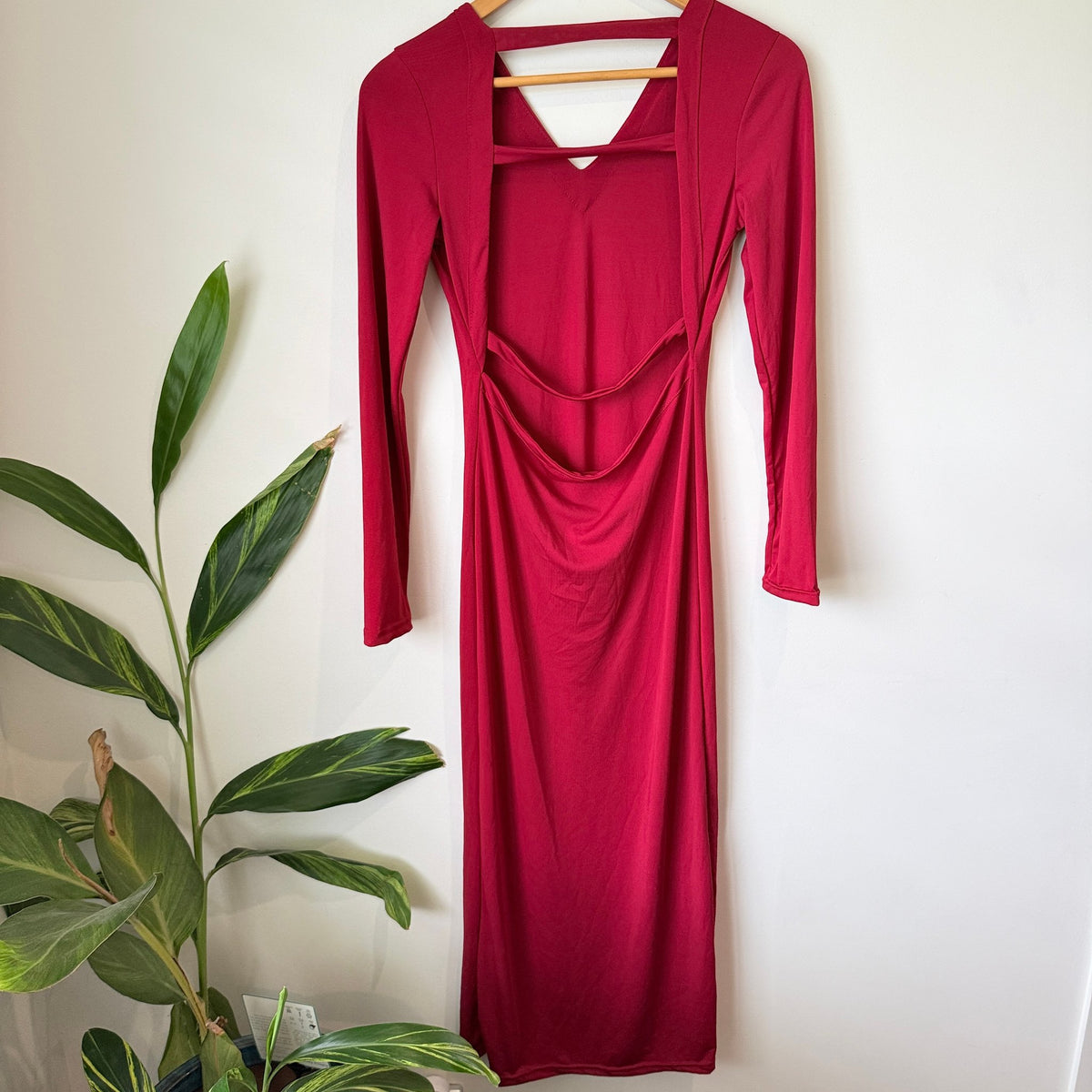 Raspberry Red Open Back Long Sleeve Bodycon Midi Dress Size U/Arm to U/Arm 37cm