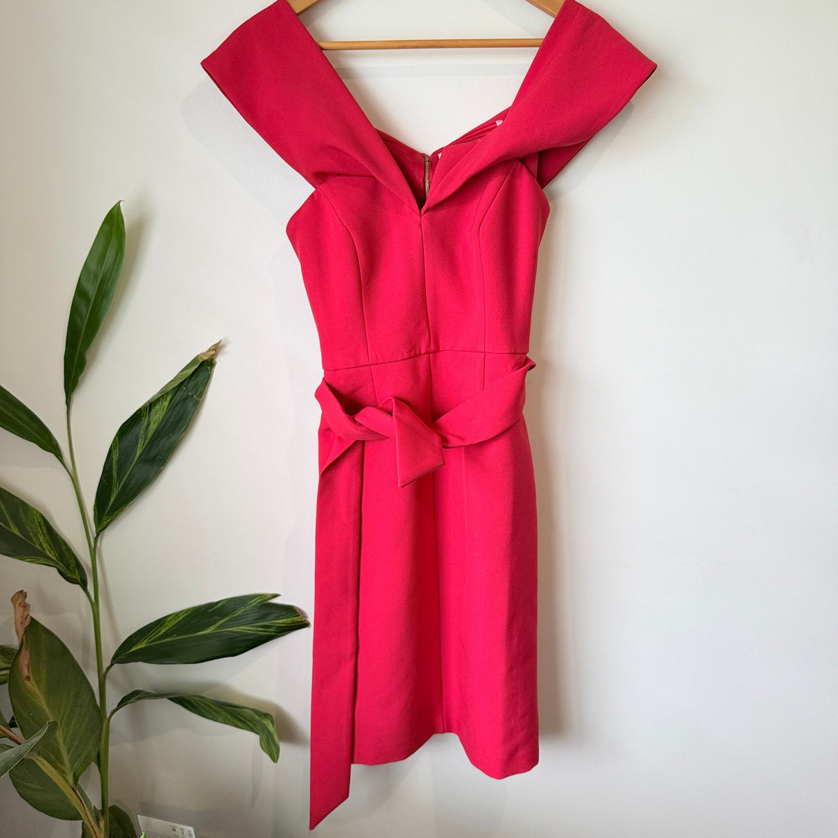 Forever New Raspberry Off Shoulder Collar Belted Dress Size 8