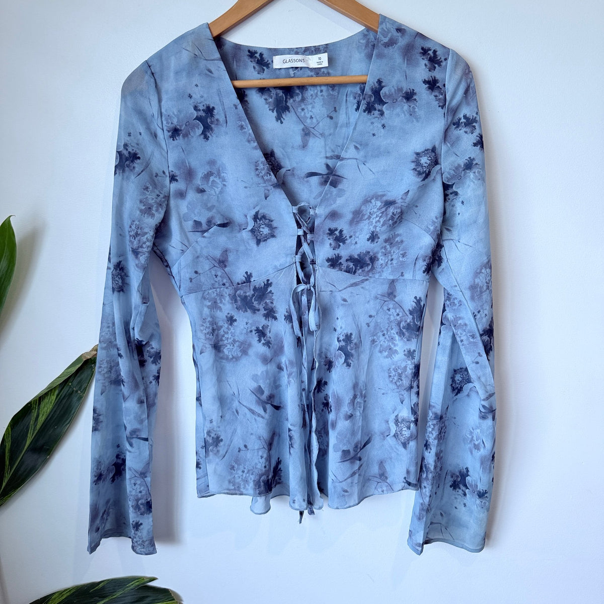 Glassons Dusty Blue Floral Lace Up Front Bell Sleeve Top Size 10