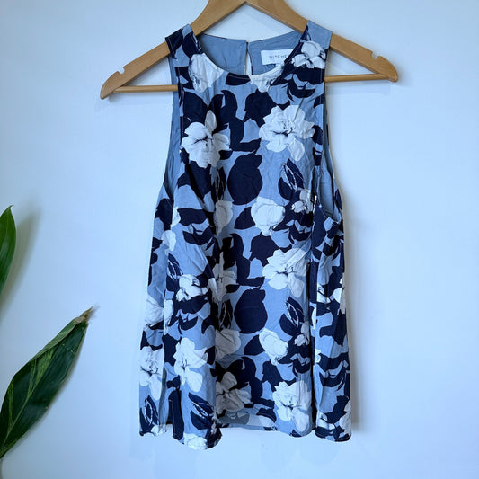 Witchery Blue & Navy Floral Sleeveless Swing Top Size 10