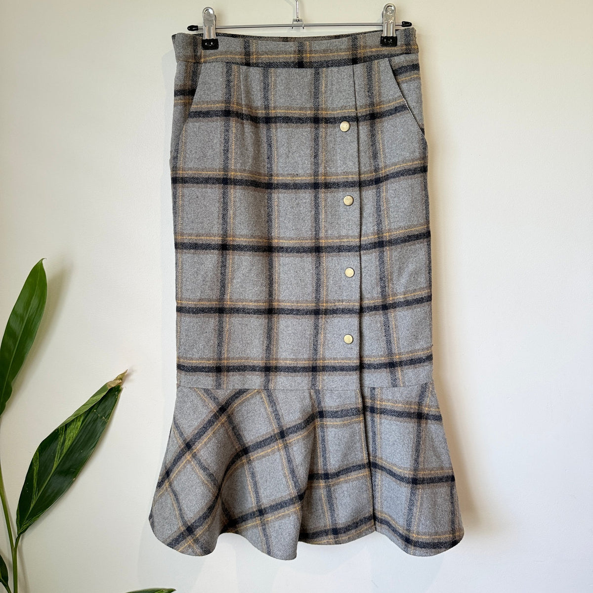 Shook Betta Grey Check Button Front Flounce Hem Midi Skirt Size S | Waist 68cm