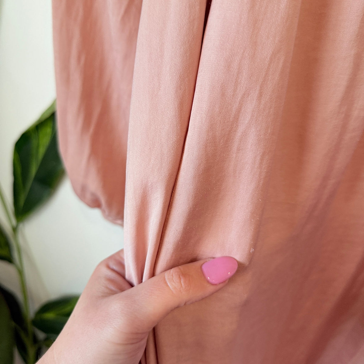 Glassons Blush Smocked Off Shoulder Balloon Sleeve Dress Size 16