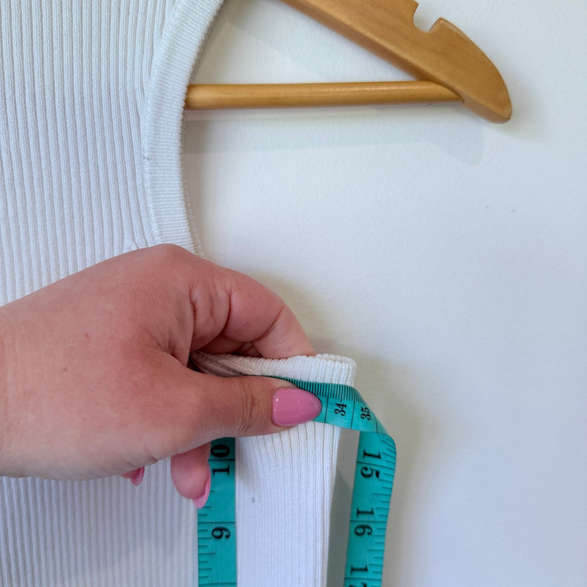 White Rib Knit High Neck Tank Size U/Arm to U/Arm 34cm
