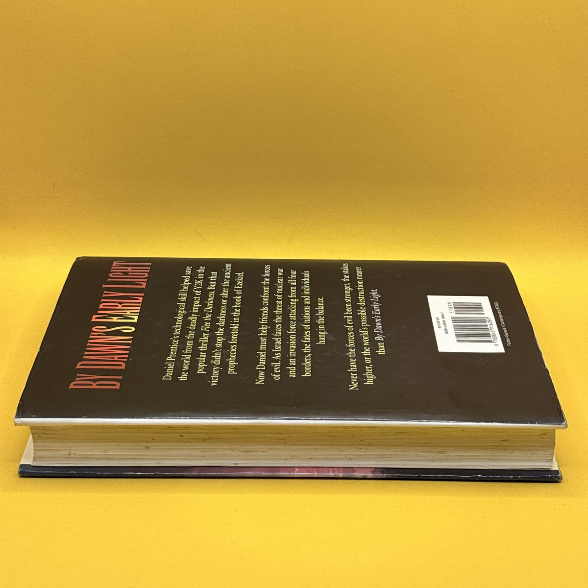 By Dawn’s Early Light by Grant R. Jeffrey and Angela Hunt