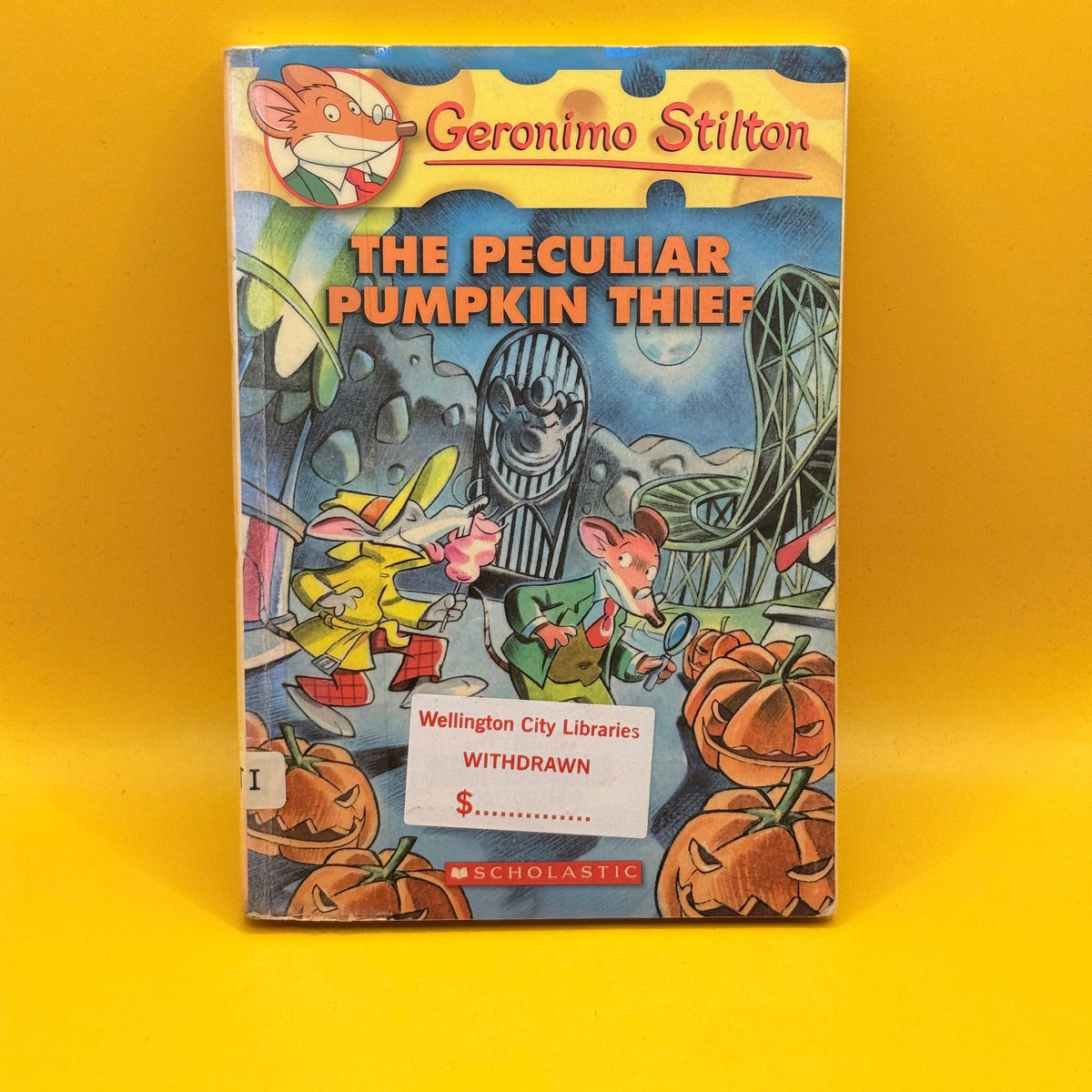 The Peculiar Pumpkin Thief by Geronimo Stilton