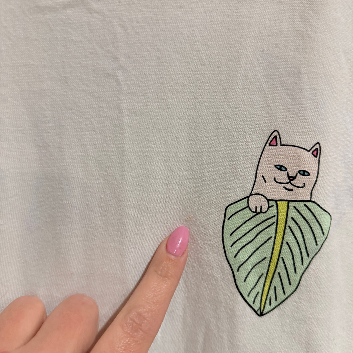 RIPNDIP White Cat Graphic Tee Size S