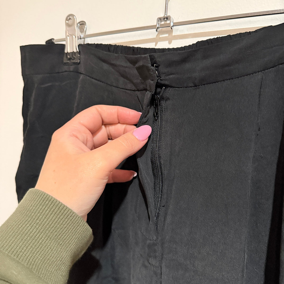 Zimmermann Black Elastic Waist Silk Pants Size 0 | Waist 74cm