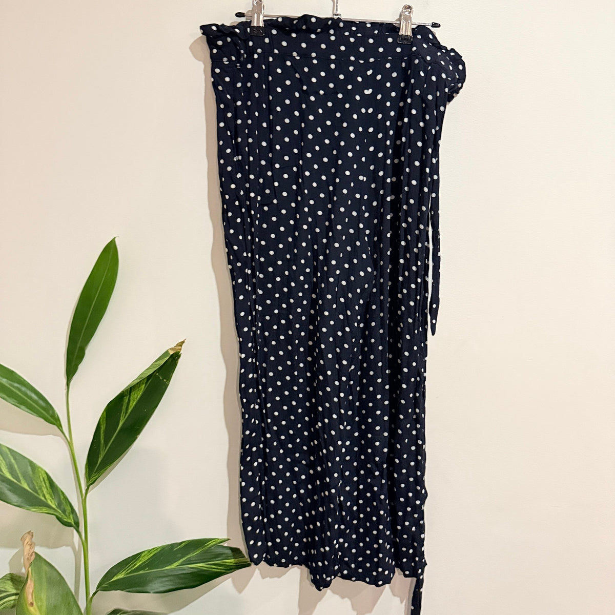 Seed Heritage Navy Polka Dot Tie Waist Pants Size 10