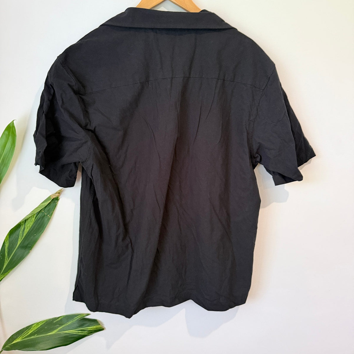 H&M Black Cotton Short Sleeve Shirt - Size L