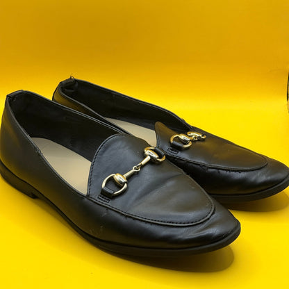 Anko Black Loafers with Gold-Tone Detail - Size 8