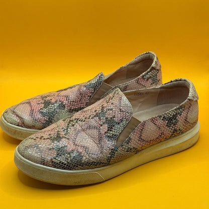 Belle Scarpe Radha Printed Slip-On Shoes - Size 40