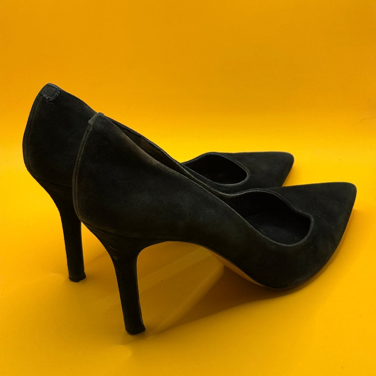 Nine West Black Pointed Toe Court Shoes - Size 9.5 M