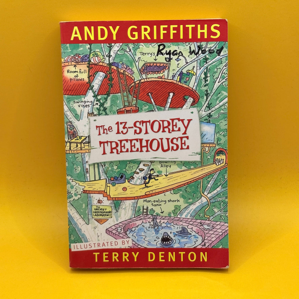 The 13-Storey Treehouse by Andy Griffiths