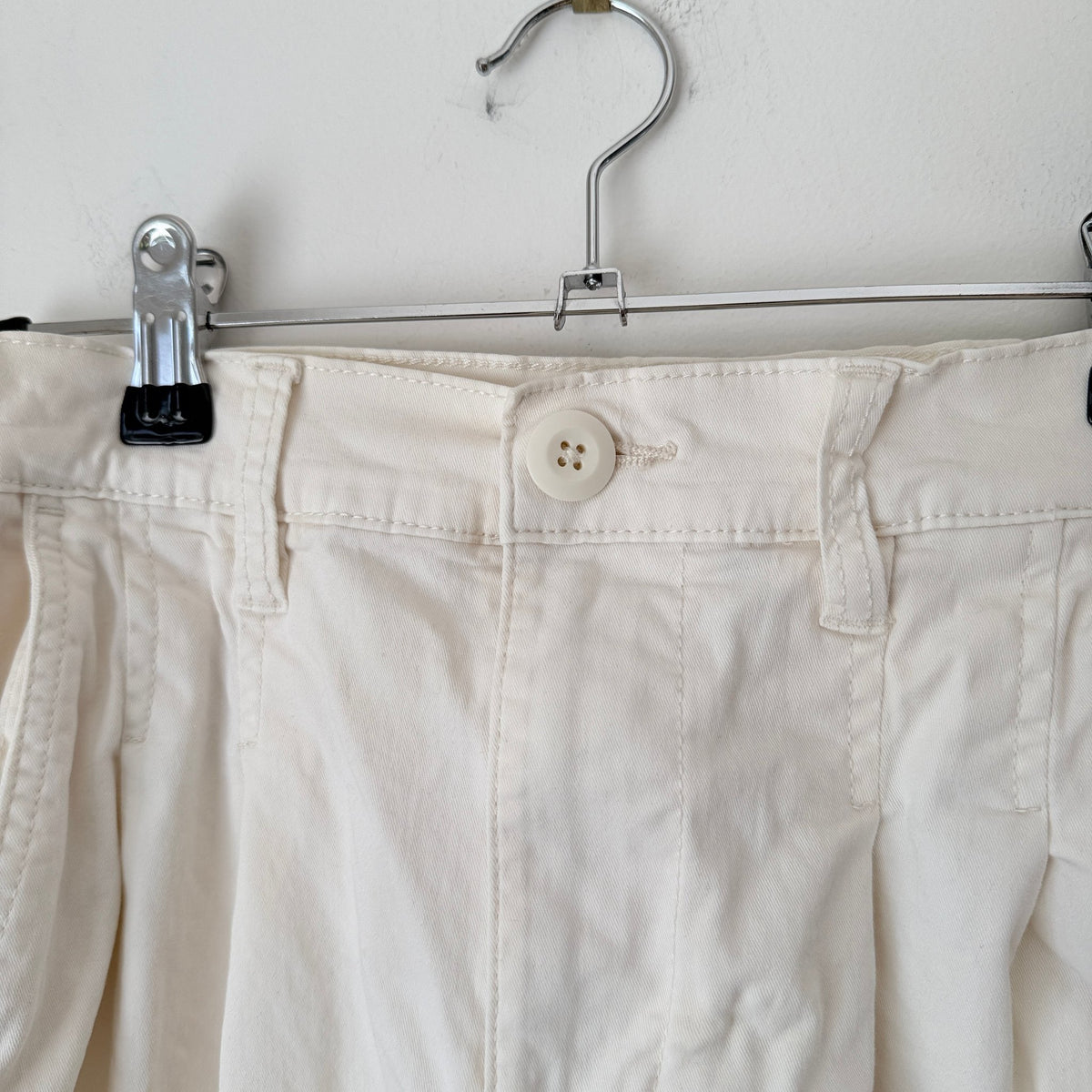 Cotton On Cream Pleat Front Chino Pants Size 8