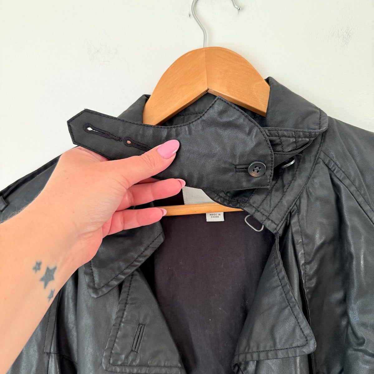 Country Road Black Coated Cropped Jacket Size S