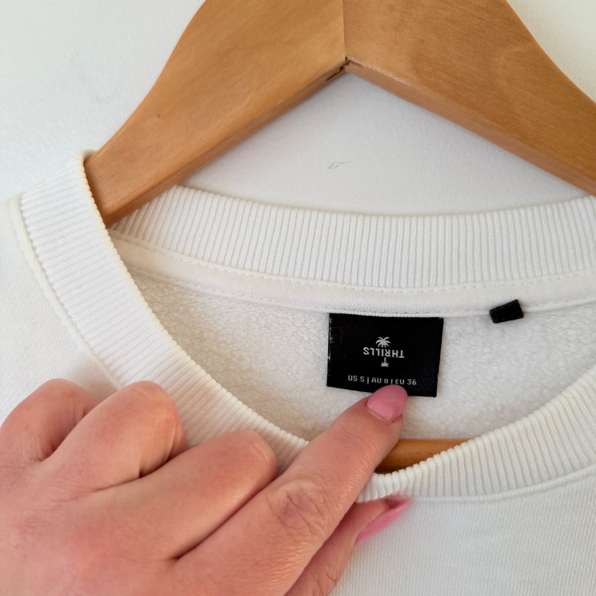 Thrills White Embroidered Logo Crew Sweatshirt Size S
