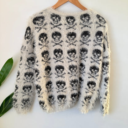 Cream & Black Skull Print Fluffy Knit Jumper Size U/Arm to U/Arm 61cm