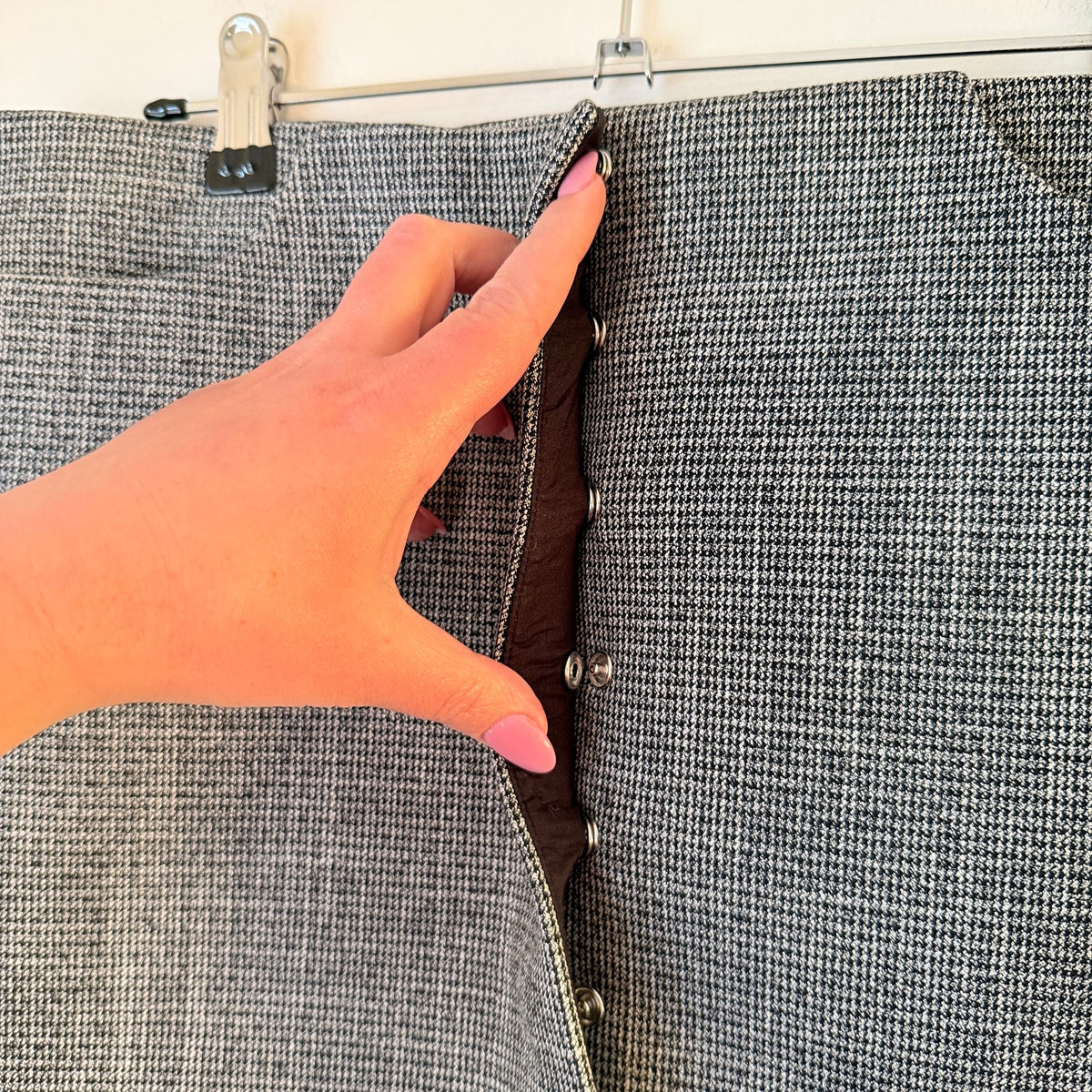 H&M Edition Grey Houndstooth Mini Skirt Size 10