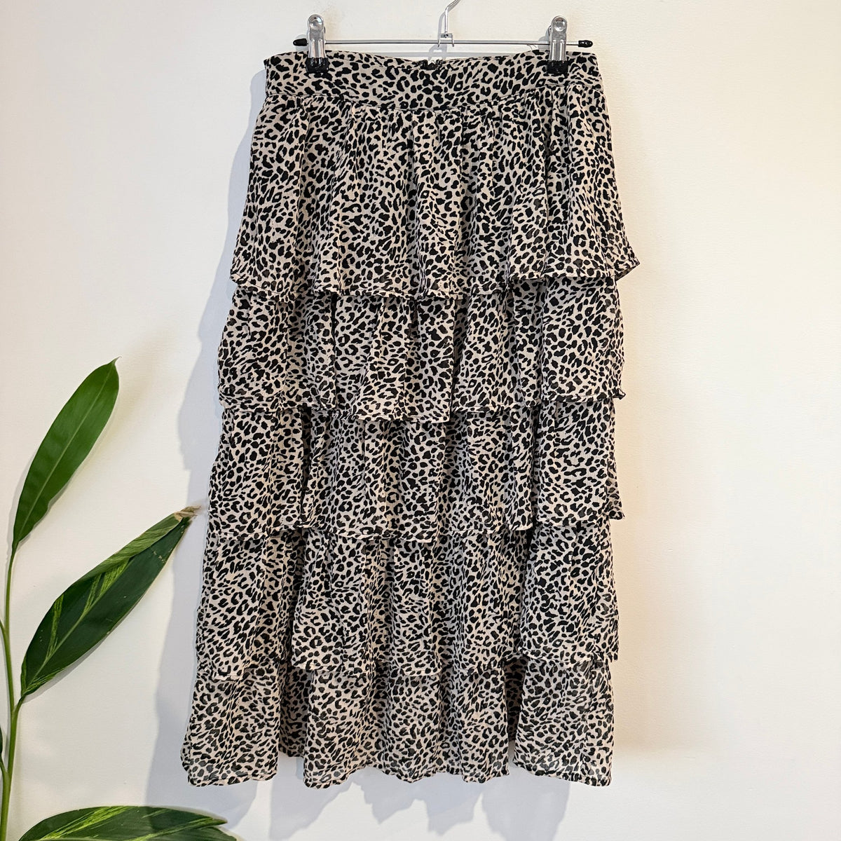 Glassons Leopard Print Tiered Ruffle Midi Skirt Size 10