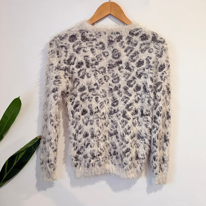 YD Girls Cream Leopard Fluffy Knit Jumper Size 12-13 Years