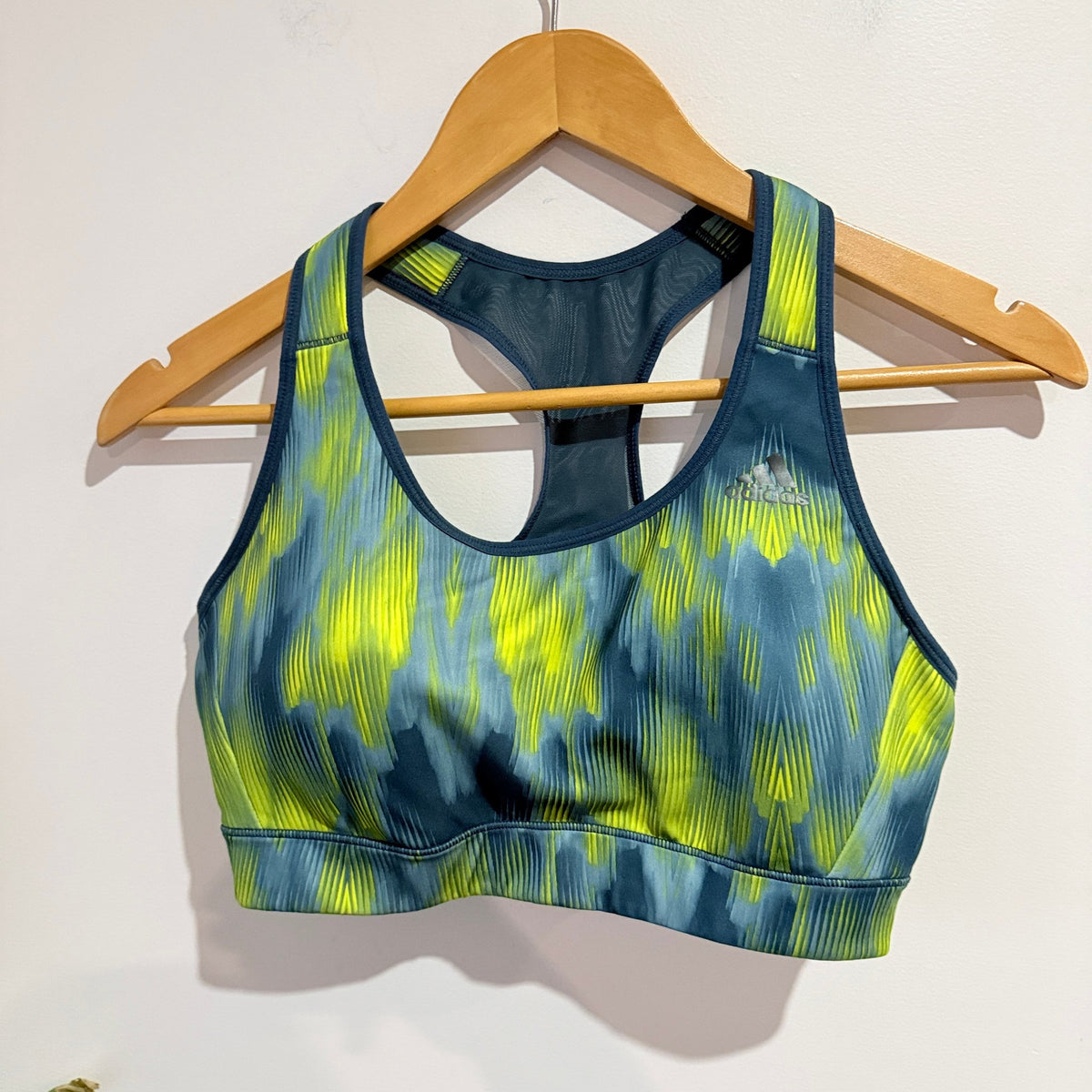 Adidas Climacool Teal & Lime Print Sports Bra Size M | U/Arm to U/Arm 40cm
