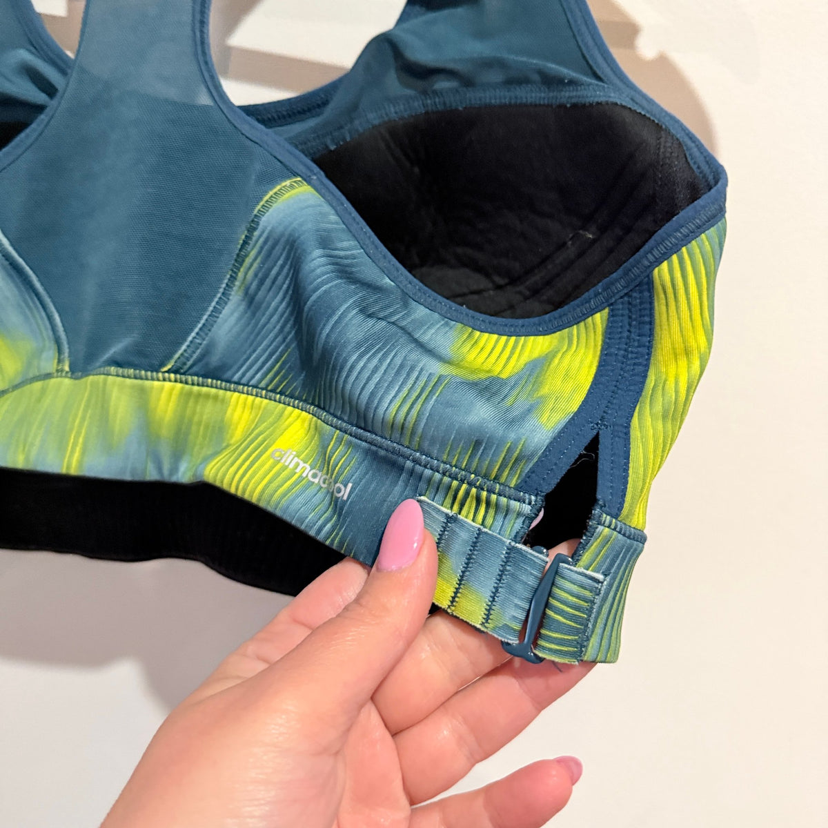 Adidas Climacool Teal & Lime Print Sports Bra Size M | U/Arm to U/Arm 40cm