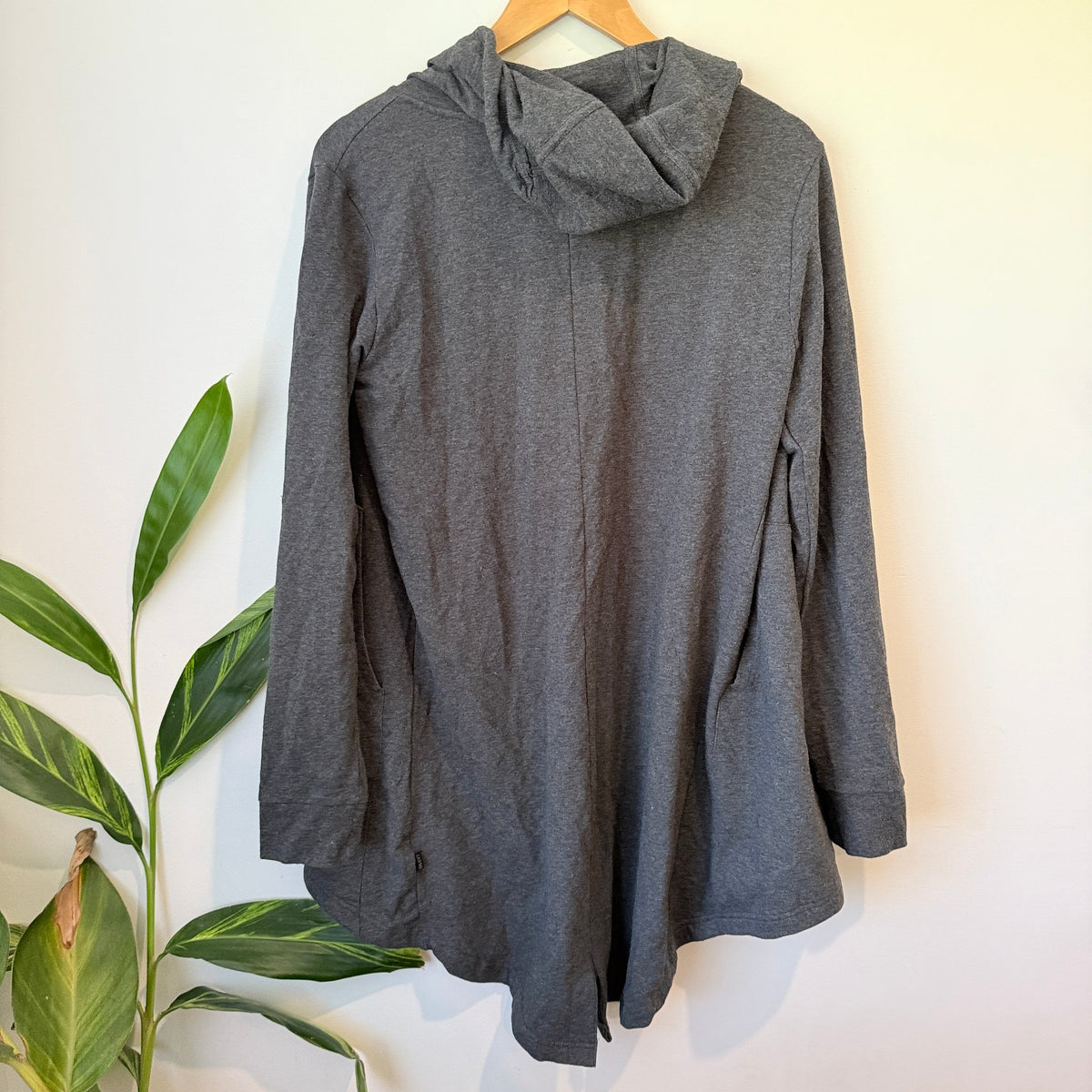 Silent Theory Charcoal Hooded Waterfall Cardigan Size 10