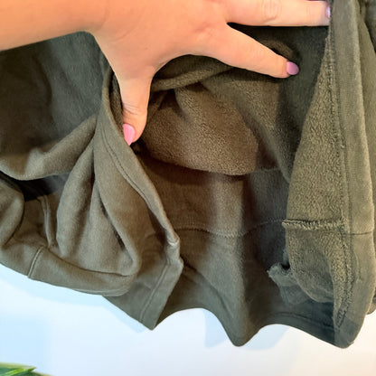 Mono Khaki Mock Neck Short Sleeve Sweatshirt Size U/Arm to U/Arm 68cm