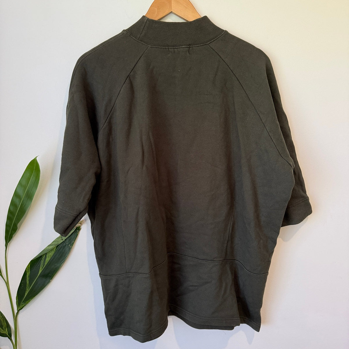 Mono Khaki Mock Neck Short Sleeve Sweatshirt Size U/Arm to U/Arm 68cm