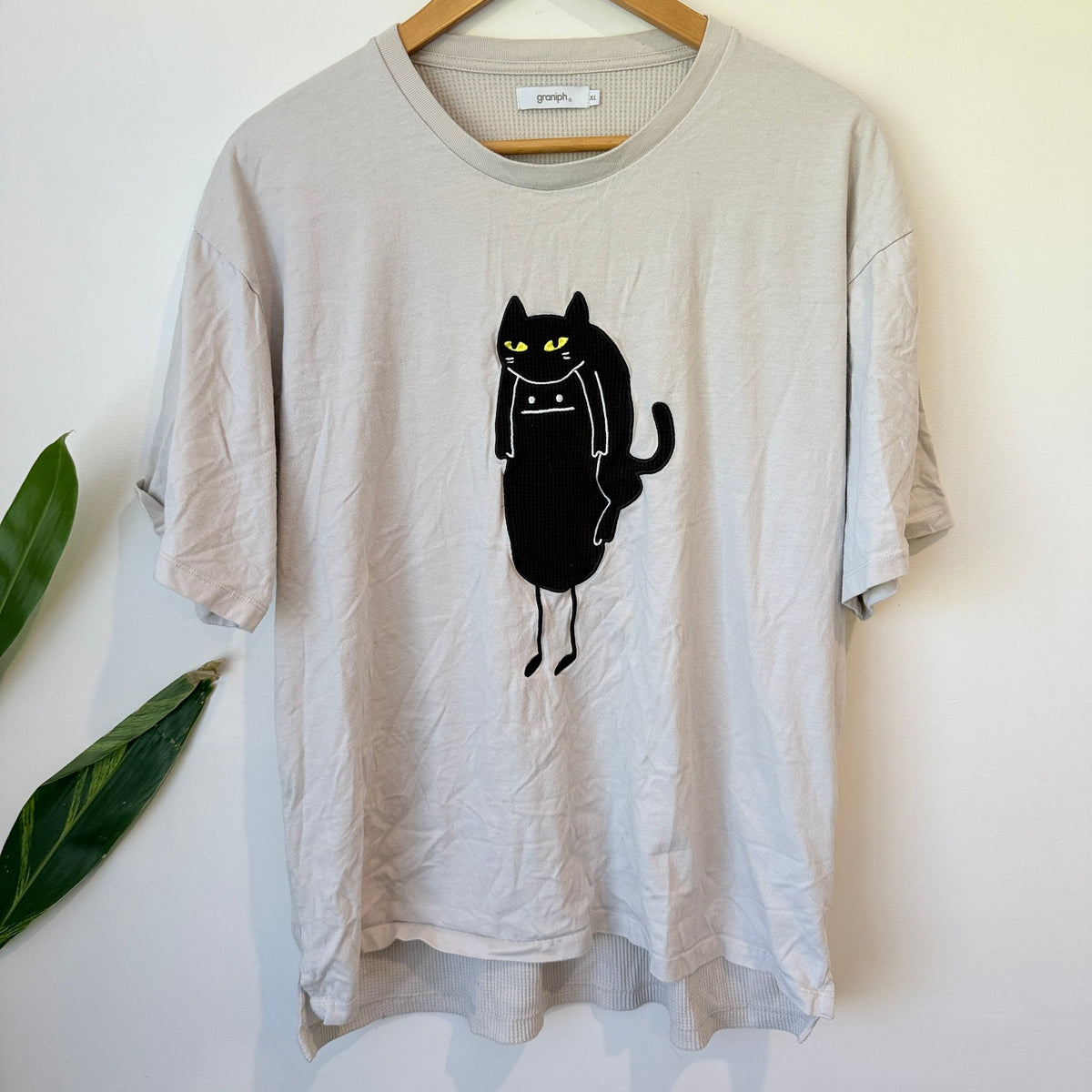 Graniph Grey Black Cat Graphic Waffle Panel Tee Size XL | U/Arm to U/Arm 58cm