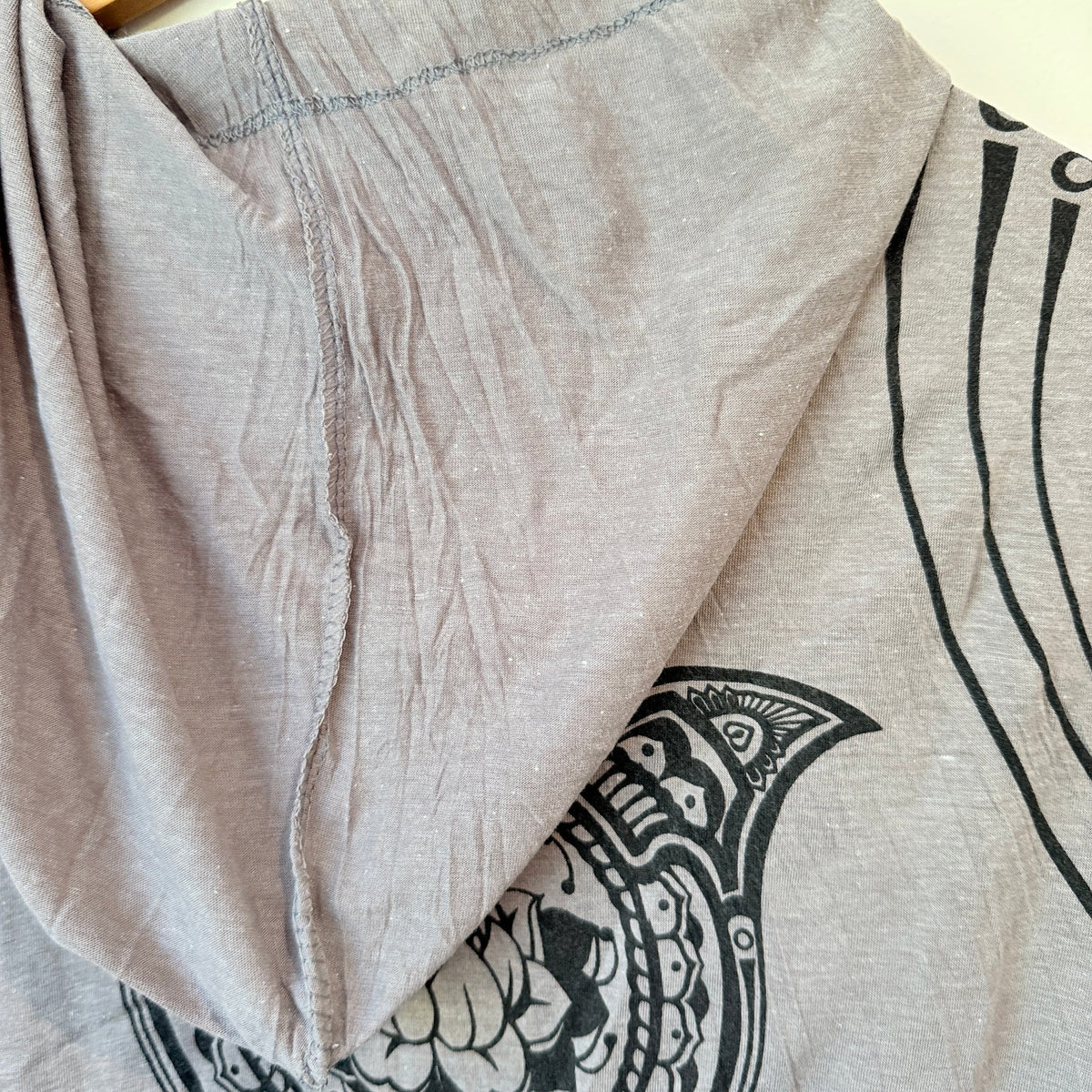 Sure Grey Hamsa Print Lightweight Hooded Top