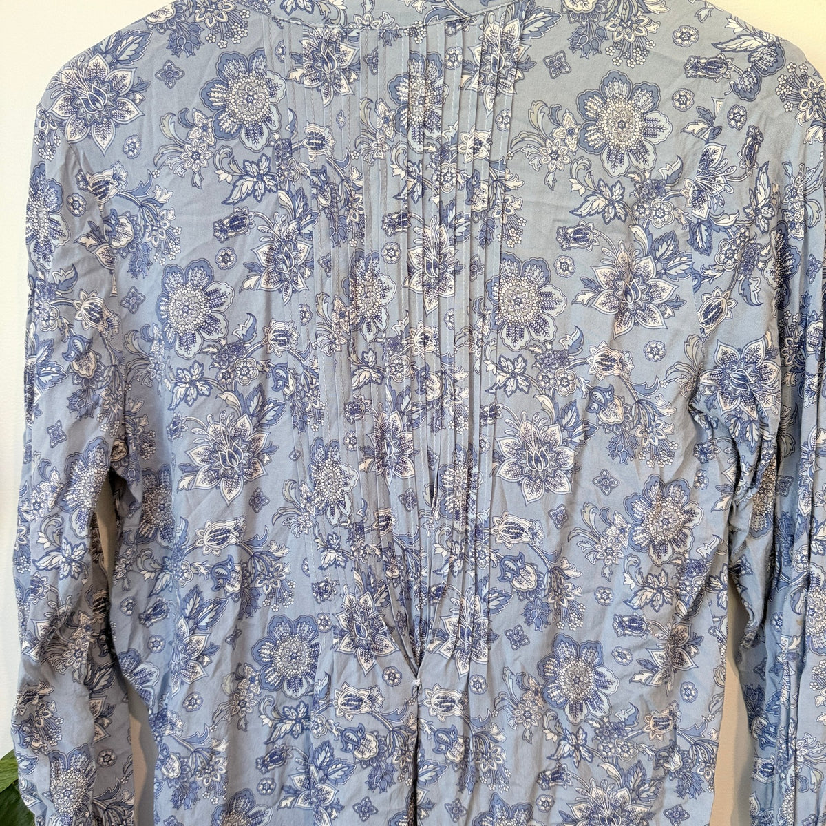 Blue Floral Print Pintuck Tunic Blouse Size 10