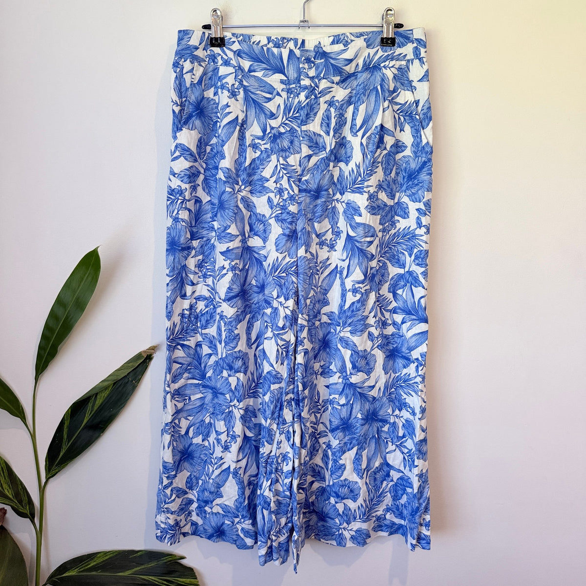 Anko Blue & White Floral Linen Blend Wide Leg Pants Size 12