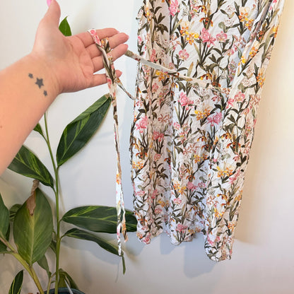 Jeanswest White Floral Button Front Sleeveless Dress Size 12