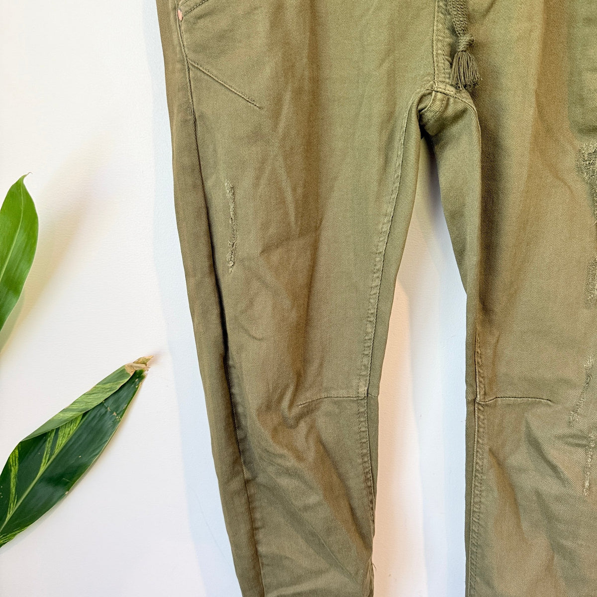 Dricoper Khaki Drawstring Jogger Jeans Size 27