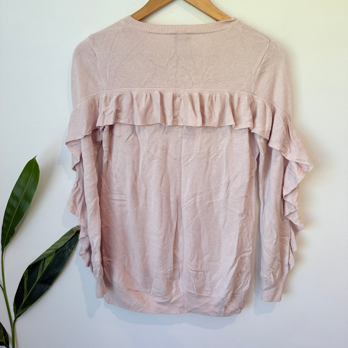 Witchery Blush Pink Ruffle Back Knit Jumper Size XS